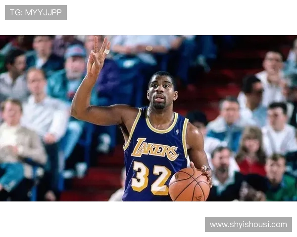 魔术师约翰逊的传奇生涯与篮球时代巨星影响力解析